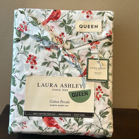 4pc Laura Ashley Christmas Red Cardinal Holly Berry Queen Sheet Set Cottage